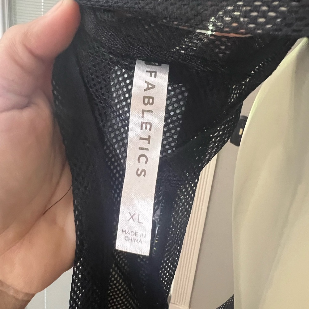 Fabletics - Picture 2 of 8